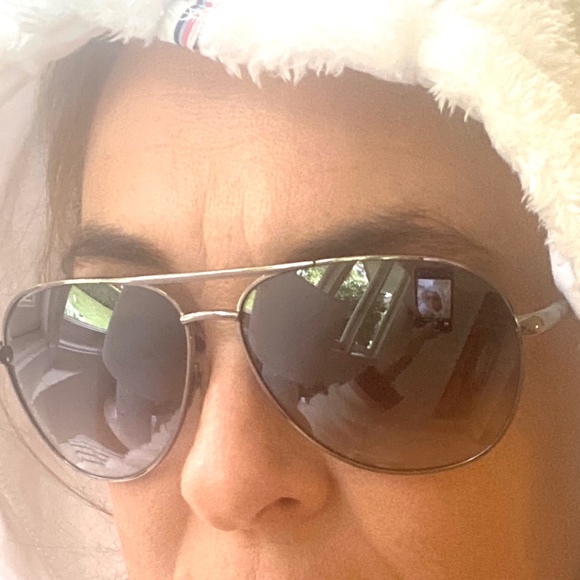 Oroton sunglasses - Picture 4 of 6